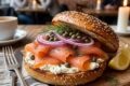 CUCINA EBBRAICO-NEWYORKESE: Everything Bagel con Lox e Cream Cheese